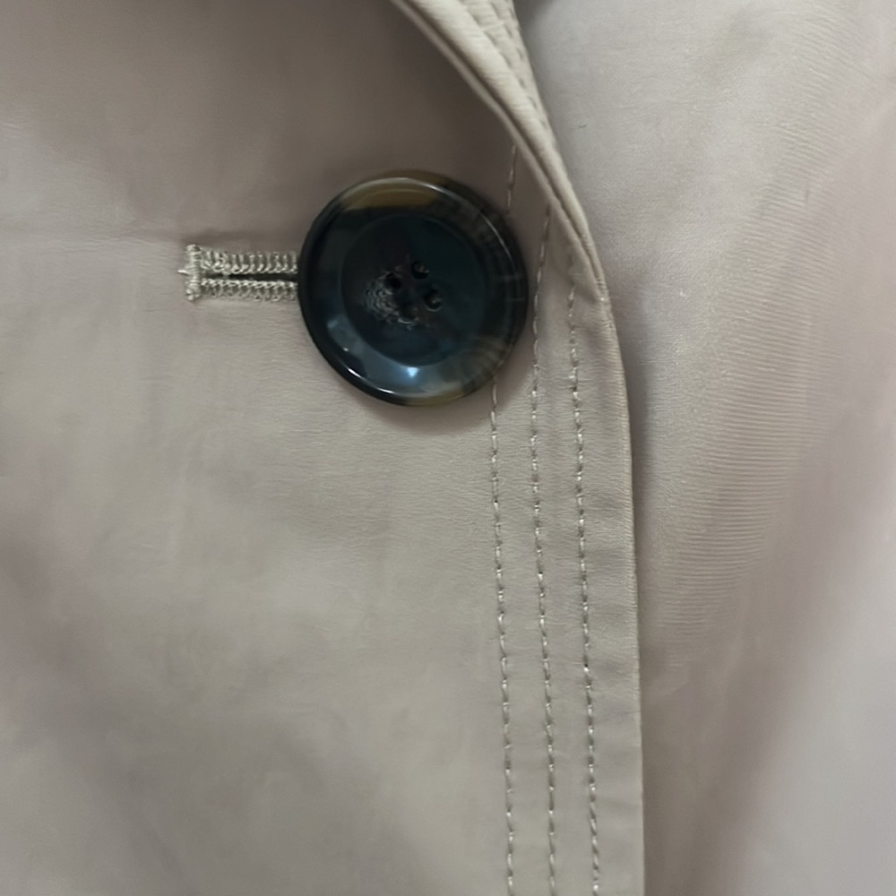 New Ellen Tracy trench coat - Picture 3 of 4